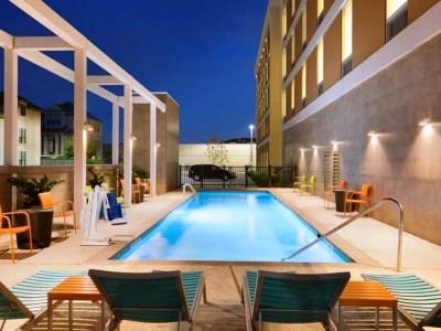 Home2 By Hilton Energy Corridor 3*