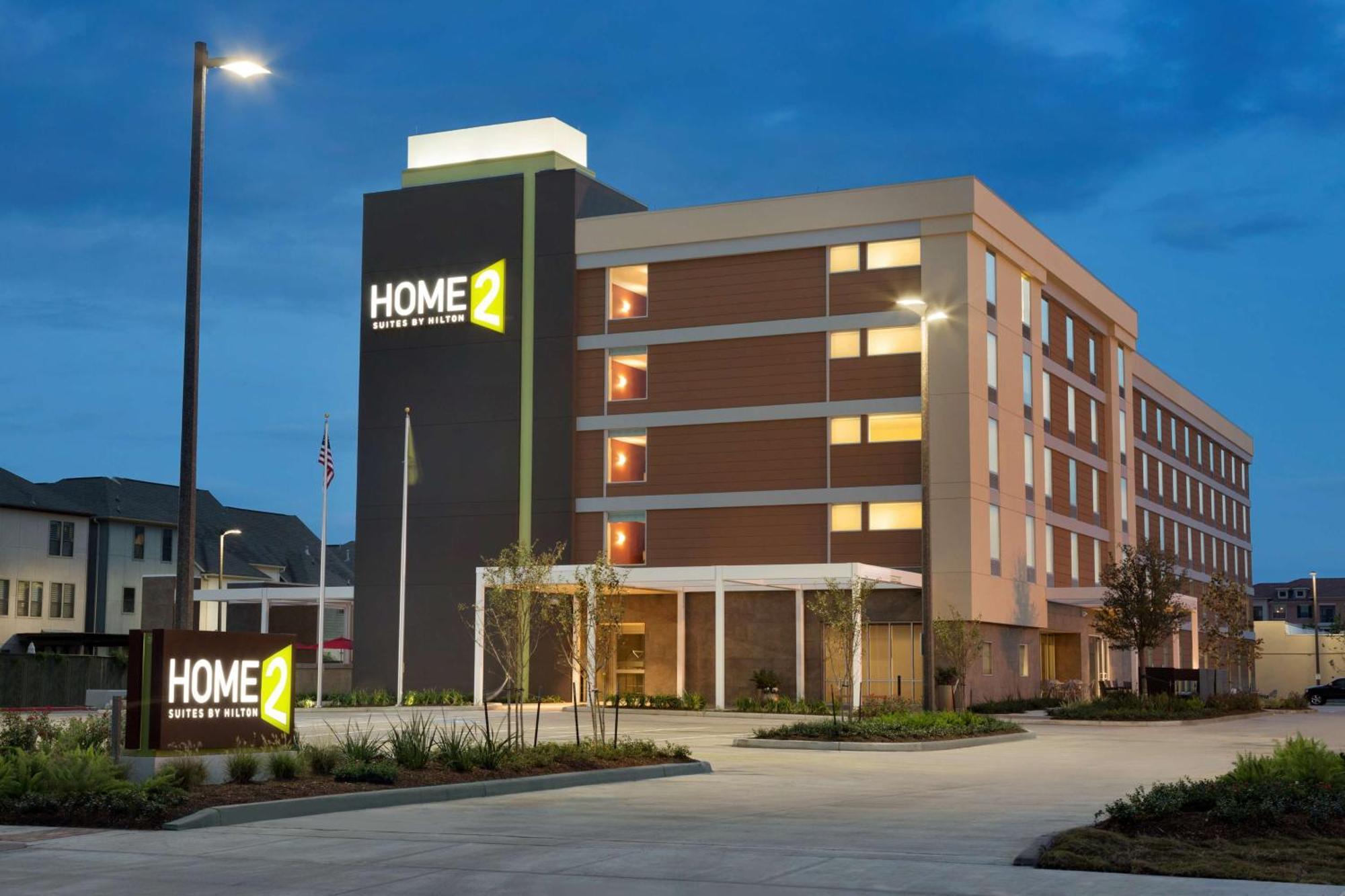 Home2 By Hilton Energy Corridor 3*
